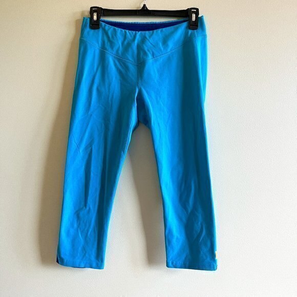 LUCY POWERMAX BLUE CAPRI LEGGINGS WOMENS SIZE M‎ ATHLETIC YOGA RUNNING - Picture 1 of 7